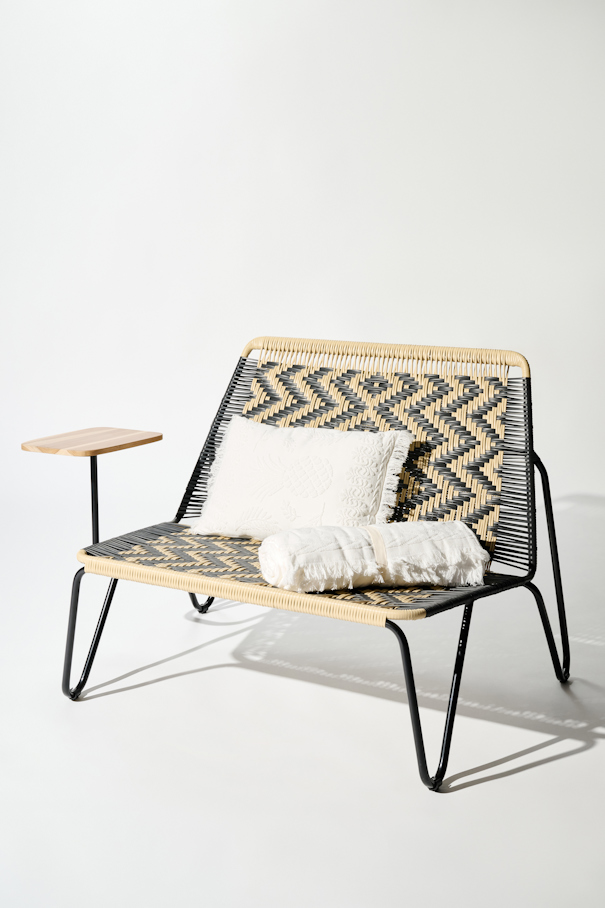 PRII love seat