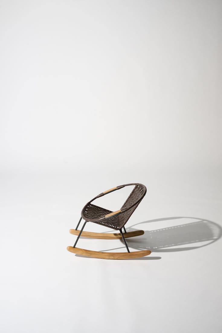 Dorothee Schumacher Handgeflochtener Mini Schaukelstuhl chocolate