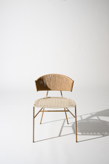 Dorothee Schumacher Hand-woven indoor chair cordon cienaguero blanco mix