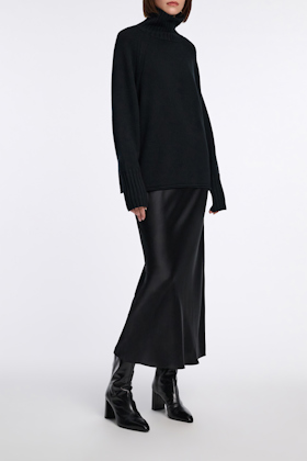 Dorothee Schumacher Bootie mit D-Ring Detail pure black