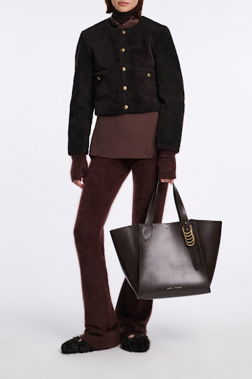 Dorothee Schumacher Tote aus weichem Kalbsleder mit D-Rings Dark Chocolate