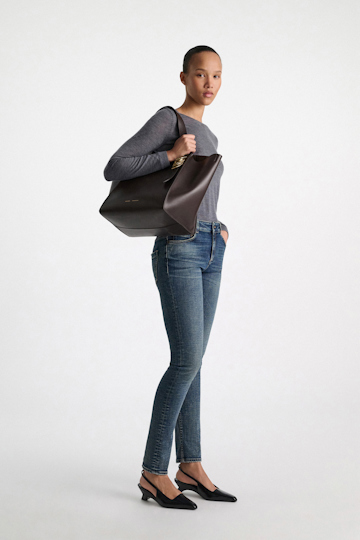 Dorothee Schumacher Tote Bag in soft calf leather with D-ring hardware Dark Chocolate