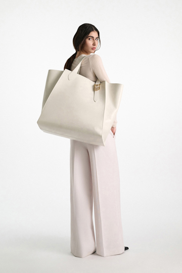 Dorothee Schumacher XL Tote Bag in soft calf leather with D-ring hardware off white