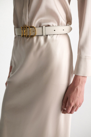 Dorothee Schumacher Gürtel aus weichem Kalbsleder mit D-Rings off white