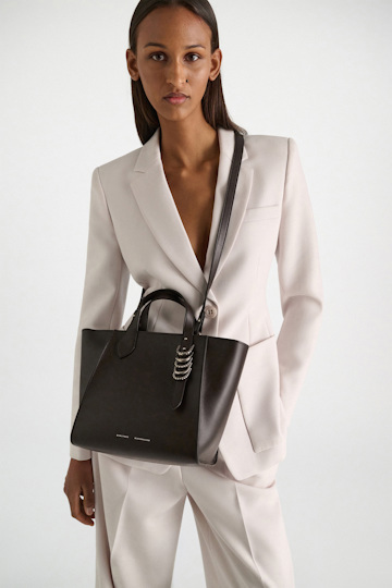 Dorothee Schumacher Crossbody Tote Bag in soft calf leather with D-ring hardware Dark Chocolate