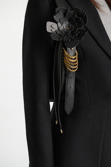 Dorothee Schumacher Handmade leather flower accessory black