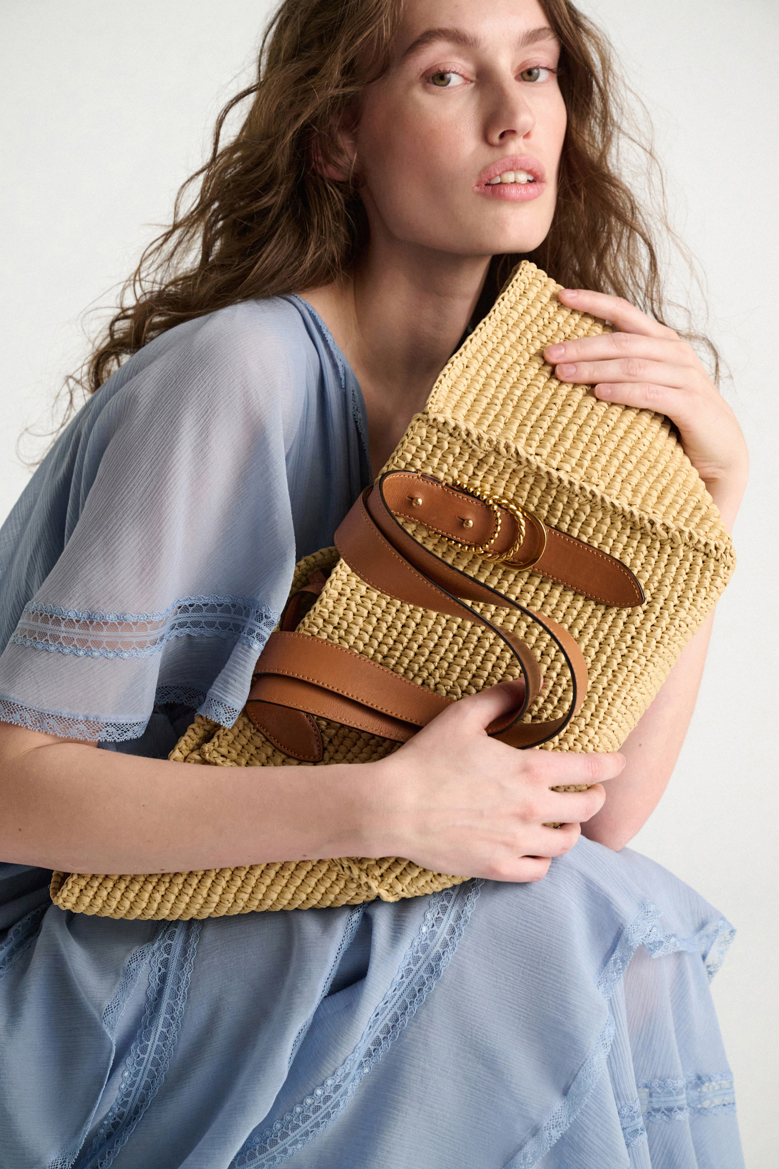 Dorothee Schumacher Tote Bag aus handgehäkeltem Raffia raffia/tan