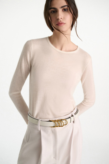 Dorothee Schumacher Round neck sweater in pure cashmere camellia white