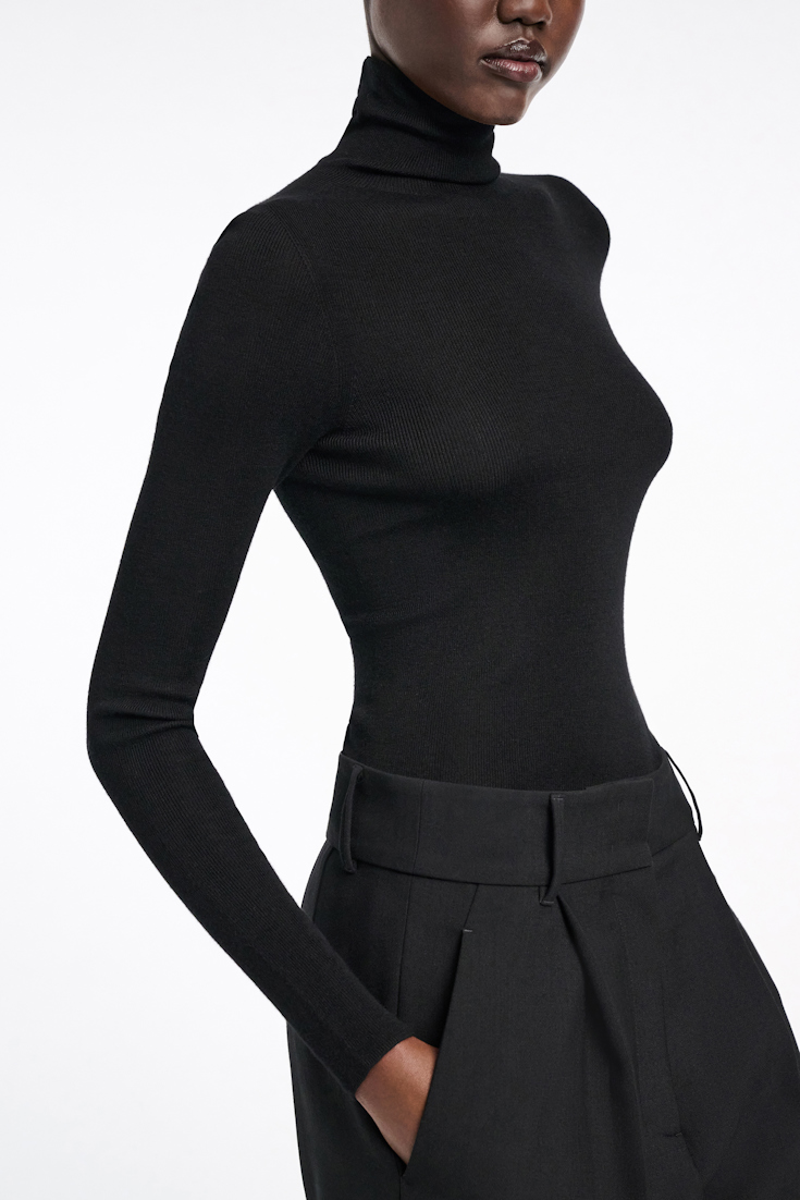 Dorothee Schumacher Rollkragenpullover aus Merino pure black