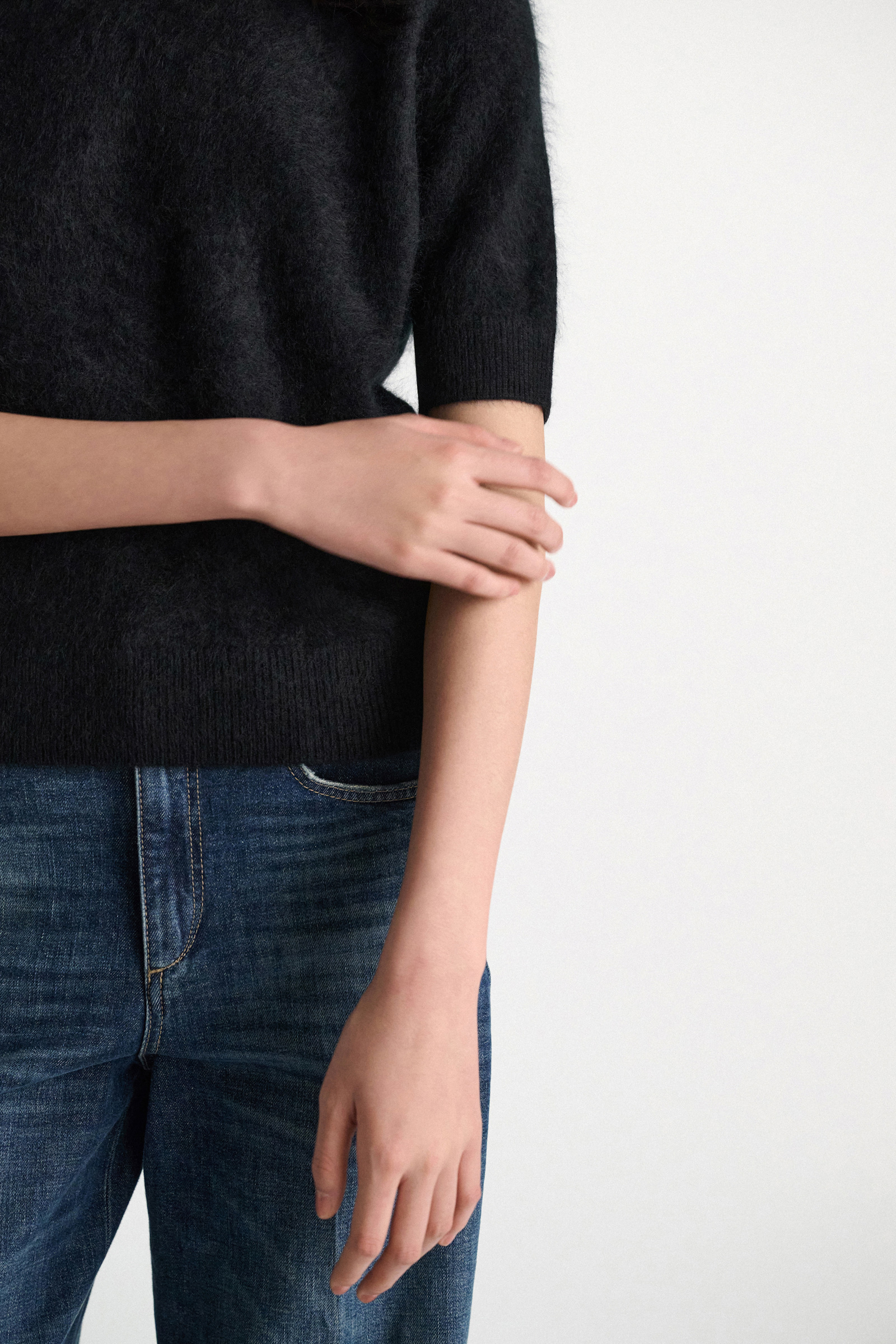 Dorothee Schumacher Merino-cashmere half-sleeve pullover pure black