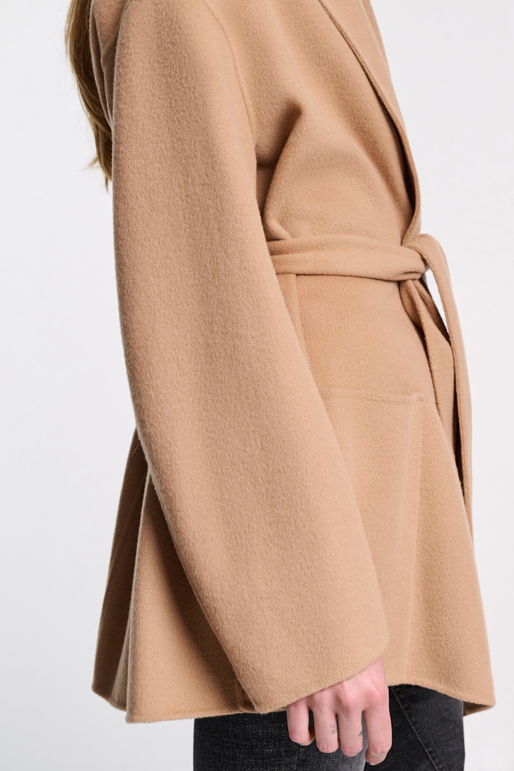 Dorothee Schumacher Doubleface Jacke mit Schalkragen soft camel