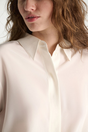 Dorothee Schumacher Silk blouse camellia white