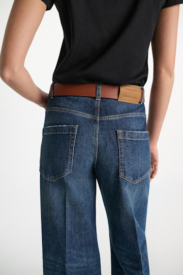 Dorothee Schumacher Calfskin belt with signature buckle true cognac
